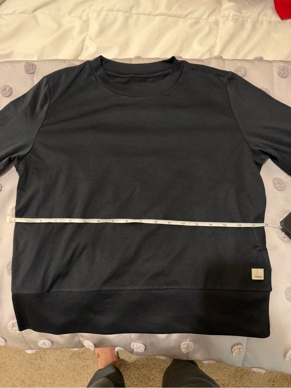 Vuori Navy Crew Minimal Long Sleeve - Picture 5 of 7